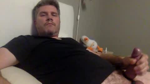 ER35 online show from October 22, 2025, 11:04 pm