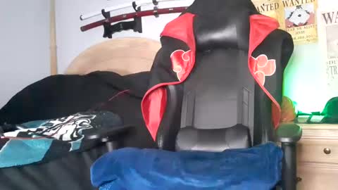 TWITTER   INSTAGRAM    easybreezy20   ONLINE 1230 AM TO 7AM online show from February 17, 2025, 6:09 am