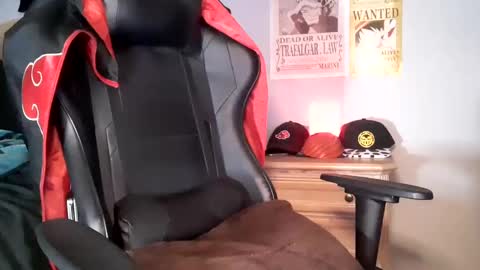 TWITTER   INSTAGRAM    easybreezy20   ONLINE 1230 AM TO 7AM online show from October 5, 2025, 5:28 am