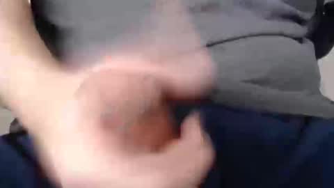 eat_a_peach2 online show from September 21, 2025, 6:31 pm