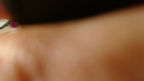 Six online show from January 21, 2025, 12:29 pm