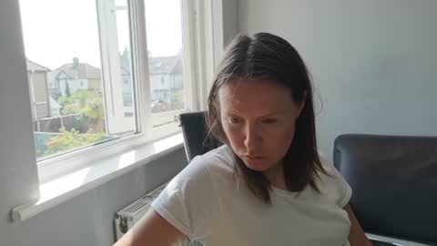 Nadia Ferreira  online show from July 13, 2026, 8:50 am