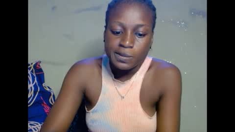 eatuupx online show from December 4, 2025, 8:50 pm