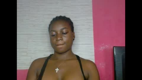 Snapshot of eatuupx chatting on May 15, 2026, 2:07 am eatuupx online show from May 15, 2026, 2:07 am