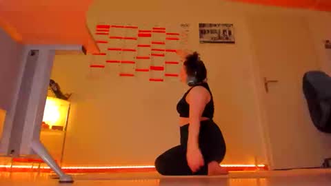 ebikon24 online show from April 21, 2026, 9:06 pm