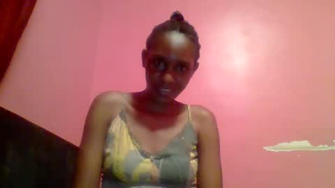 Ebon Fantasy1s online show from April 20, 2026, 8:32 pm