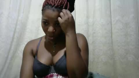 ebony_candy1998 online show from March 13, 2026, 6:47 pm