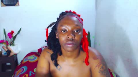 Snapshot of ebony_chayna chatting on February 17, 2025, 12:32 am chayna smith online show from February 17, 2025, 12:32 am