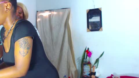 Snapshot of ebony_chayna chatting on February 23, 2025, 9:05 pm chayna smith online show from February 23, 2025, 9:05 pm