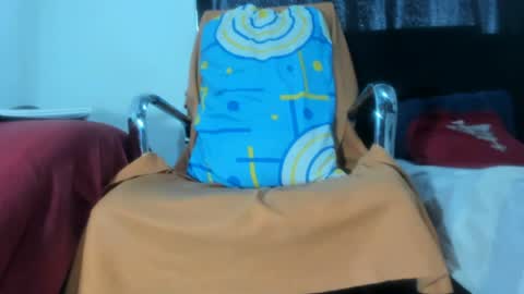 Snapshot of ebony_cristal1 chatting on August 6, 2026, 12:18 pm Cristal Ebony online show from August 6, 2026, 12:18 pm