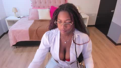 ebony_fantasy2 online show from February 24, 2026, 12:03 pm