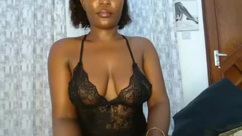 Snapshot of ebony_ghoddes chatting on December 1, 2025, 10:48 pm ebony online show from December 1, 2025, 10:48 pm