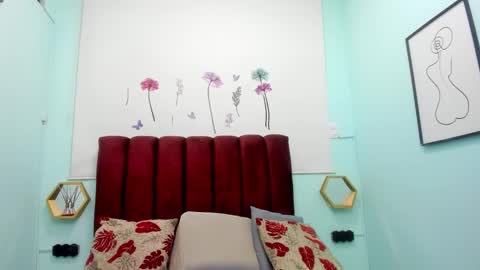 Snapshot of ebony_hot_25 chatting on October 19, 2025, 10:32 pm ebony_hot_25 online show from October 19, 2025, 10:32 pm