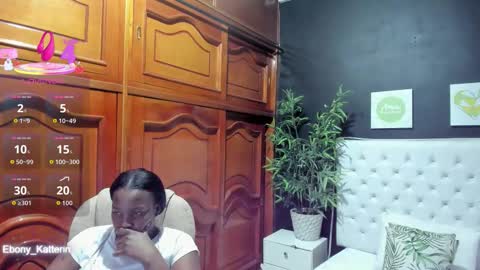 ebony_katterin online show from October 29, 2025, 11:23 am