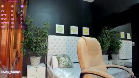 ebony_katterin online show from November 21, 2025, 10:58 am