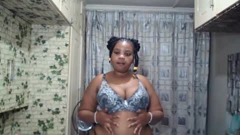 ebony_lovex0x online show from July 24, 2026, 5:55 pm