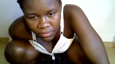 ebony_lynne online show from June 23, 2026, 1:09 pm
