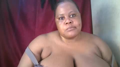 ebony_magixs online show from October 29, 2025, 7:15 pm