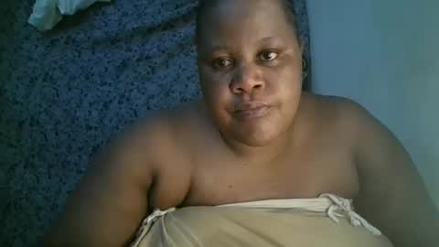 ebony_magixs online show from April 13, 2026, 5:13 am