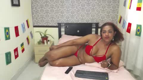 Snapshot of ebony_milf83 chatting on June 27, 2026, 8:36 pm Eva online show from June 27, 2026, 8:36 pm