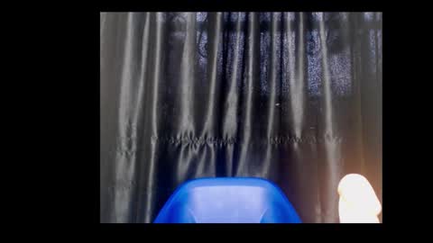 Queen online show from January 10, 2026, 10:06 am