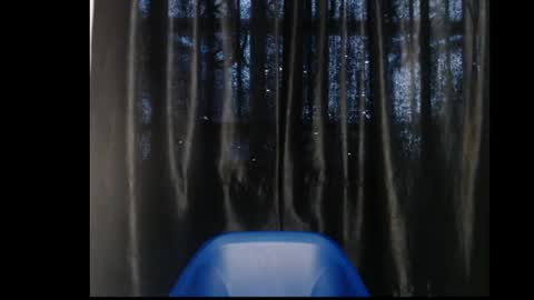 Queen online show from April 22, 2026, 12:39 pm