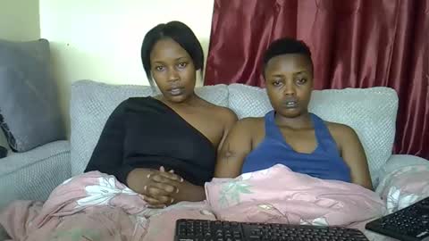 ebony_rubie online show from April 21, 2026, 8:55 pm