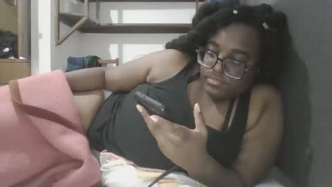 ebonybigtitqueen0 online show from February 11, 2026, 3:22 am