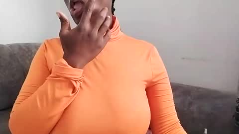 Ebony Melanie online show from March 1, 2025, 4:47 am