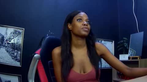 Snapshot of ebonydivaxx chatting on September 17, 2025, 7:21 am kimberley online show from September 17, 2025, 7:21 am