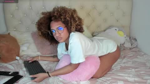 Queen Ebony online show from February 26, 2025, 8:11 pm