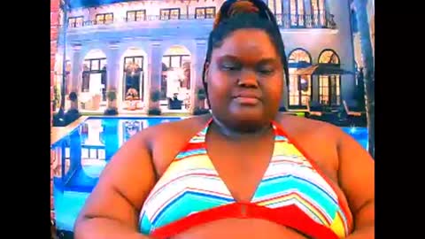 ebonyhotbuns4u2luv online show from April 17, 2026, 9:45 am