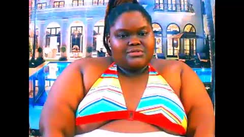 ebonyhotbuns4u2luv online show from April 20, 2026, 6:42 pm