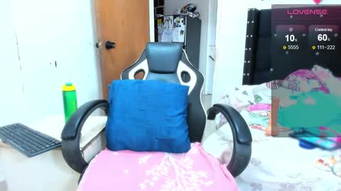 Snapshot of ebonylatinx chatting on December 7, 2024, 10:06 pm Angela online show from December 7, 2024, 10:06 pm