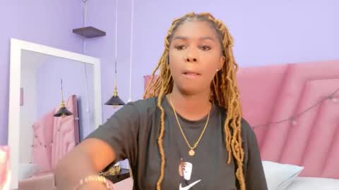 ebonyndsavage online show from October 2, 2025, 9:00 pm