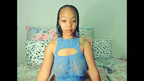 Snapshot of ebonyshy123x chatting on December 7, 2024, 7:21 pm ebonyshy123 online show from December 7, 2024, 7:21 pm