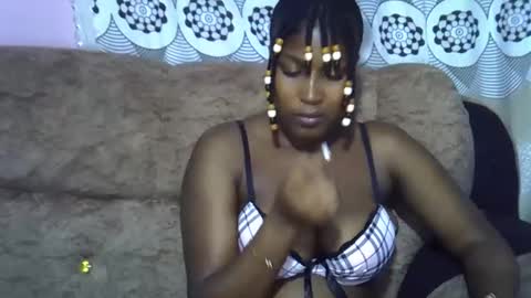 pretty online show from April 20, 2026, 10:11 pm