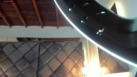 ebonyx40 online show from April 18, 2026, 11:03 am