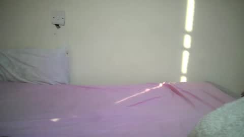 Snapshot of ebonyzora chatting on June 19, 2026, 2:10 pm Zora online show from June 19, 2026, 2:10 pm
