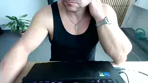 Snapshot of echoesethos chatting on September 22, 2025, 12:29 pm Echo online show from September 22, 2025, 12:29 pm