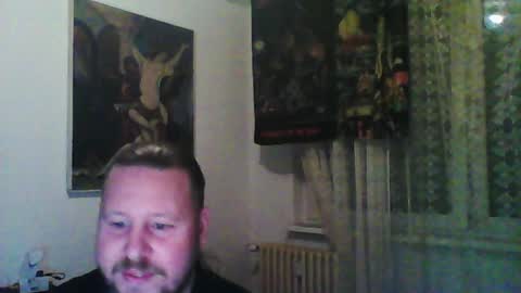 Edward online show from December 4, 2024, 6:39 pm