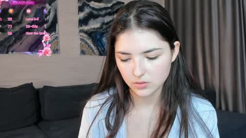 Viola online show from December 14, 2024, 3:15 pm