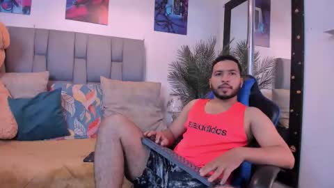 edahi1386 online show from September 28, 2025, 3:28 pm