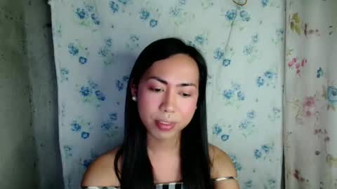 eddfox001 online show from April 22, 2026, 2:29 pm