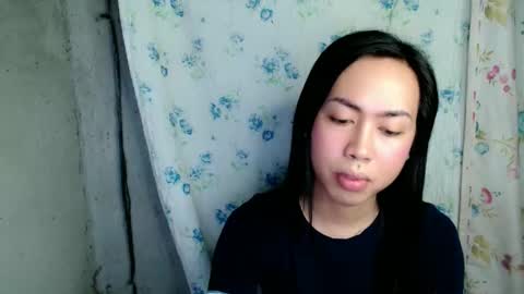 eddfox001 online show from May 22, 2026, 8:10 am