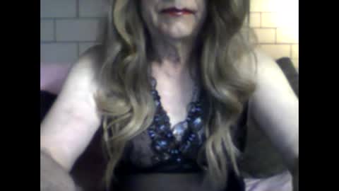 Snapshot of eddie595959 chatting on January 19, 2025, 10:39 am eddie595959 online show from January 19, 2025, 10:39 am