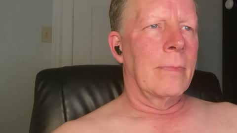 Snapshot of eddygl1968 chatting on July 3, 2026, 2:29 am Eddy online show from July 3, 2026, 2:29 am
