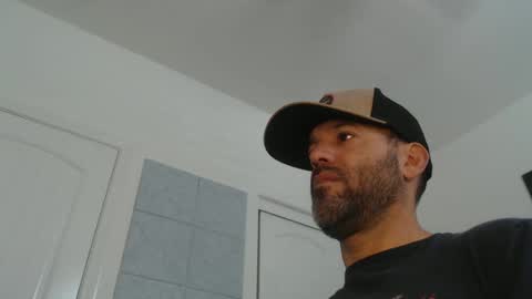 EdgeM online show from December 8, 2024, 6:17 pm