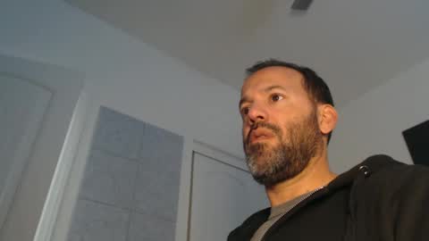 EdgeM online show from January 9, 2025, 11:24 pm