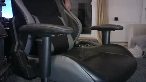 edged biker online show from January 4, 2025, 8:16 pm